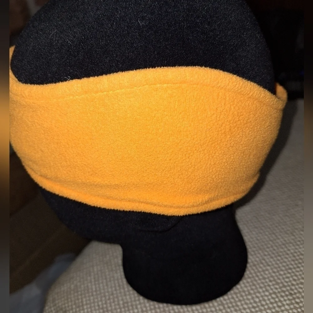 A Chaos yellow fleece head wrap. Like new condition.